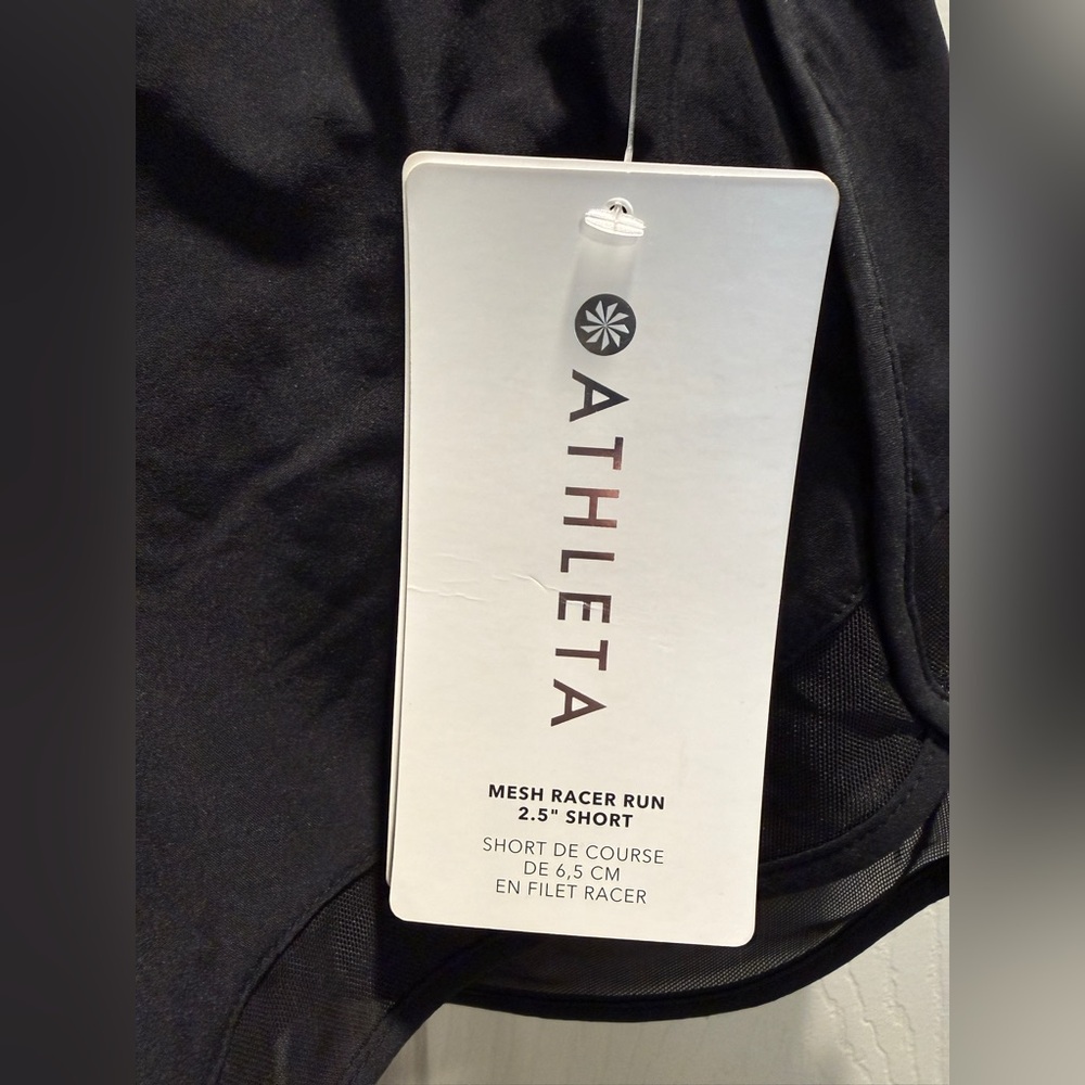 Athleta Mesh Racer Run 2.5" Short in Black-Size XXS-NWT - Picture 4 of 11